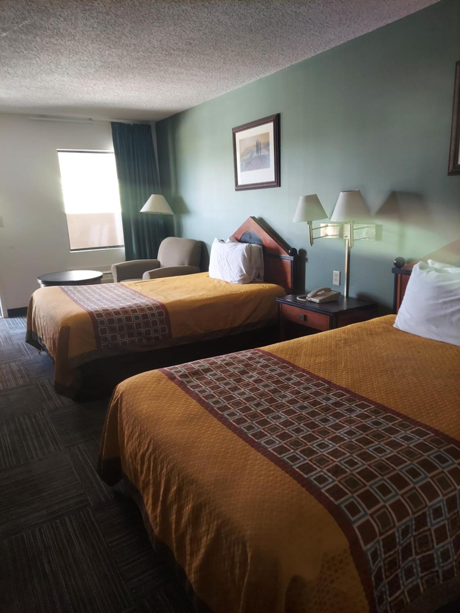 Shelaine Inn Jeffersonville Екстер'єр фото