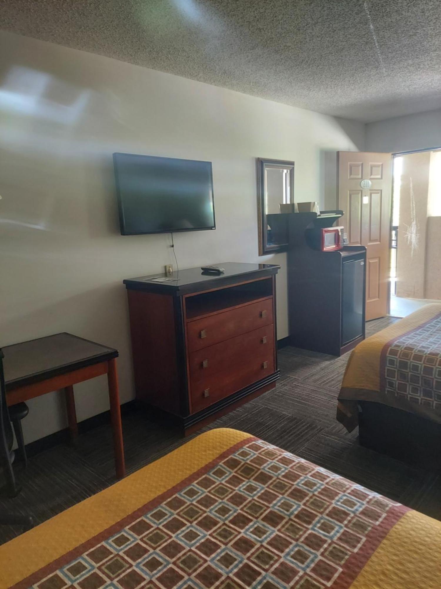 Shelaine Inn Jeffersonville Екстер'єр фото