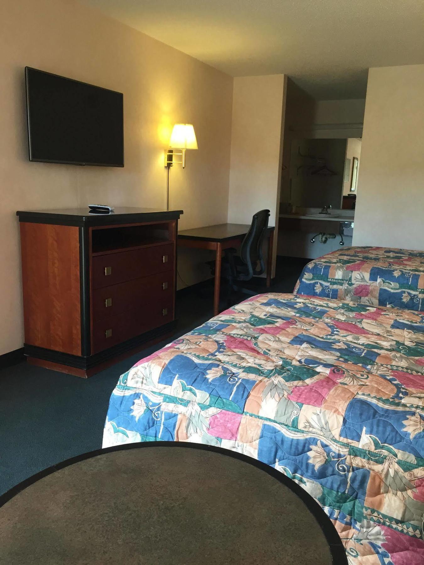 Shelaine Inn Jeffersonville Екстер'єр фото